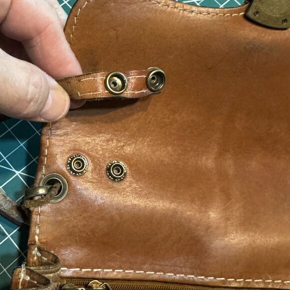 Patricia Nash Bianco Crossbody Organizer Clutch Brown Leather Shoulder Bag - Picture 8 of 13